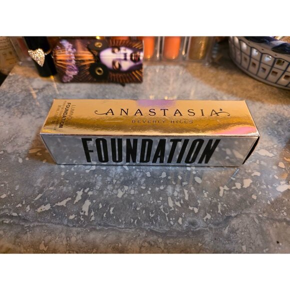 Anastasia Beverly Hills Luminous Foundation 370W Vegan & Gluten-Free 30ml - Picture 10 of 10